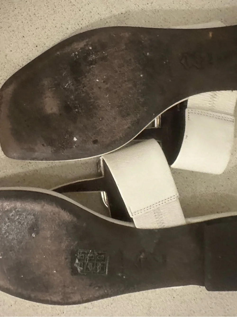 Tory Burch White Leather Logo Thong Sandals